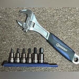Kobalt Adjustable Crescent Wrench 464624 10”-250mm And 6pc Hex Bit Socket Rail
